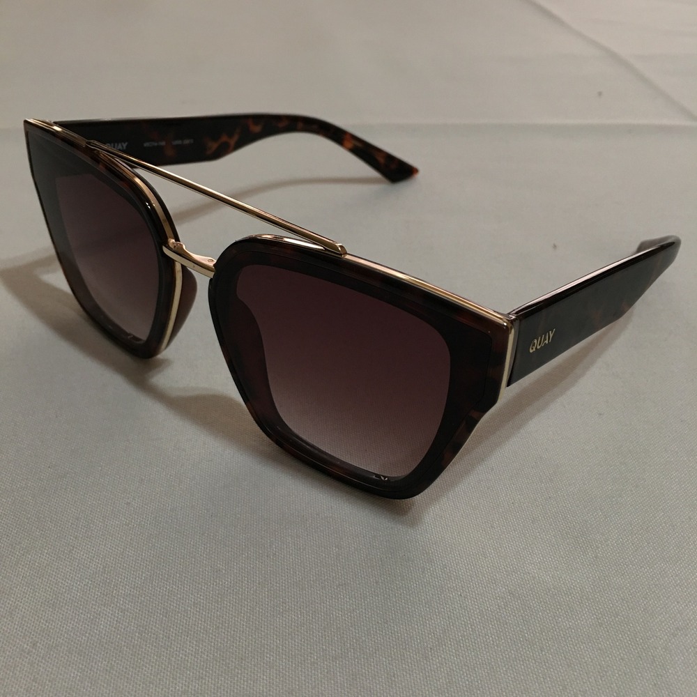 Quay 77113 Sunglasses Sweet Talker Tortoise Oversized Square Brown Gradient